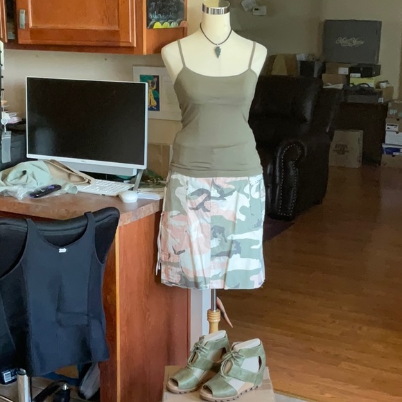 Free People Army Green Shelf Bralette Cami, NWT - Picture 2 of 16